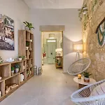 Alley - New 1br With Private Yard By Sf Homes *