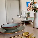 Alley - New 1br With Private Yard By Sf Homes *