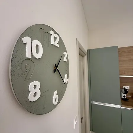 Alley - New 1br With Private Yard By Sf Homes شقة
