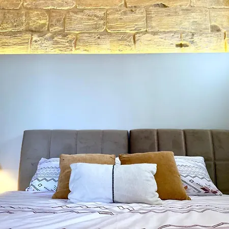 Alley - New 1br With Private Yard By Sf Homes 公寓 *