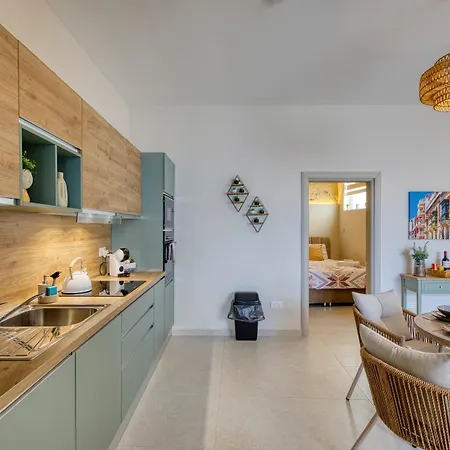 Alley - New 1br With Private Yard By Sf Homes شقة *